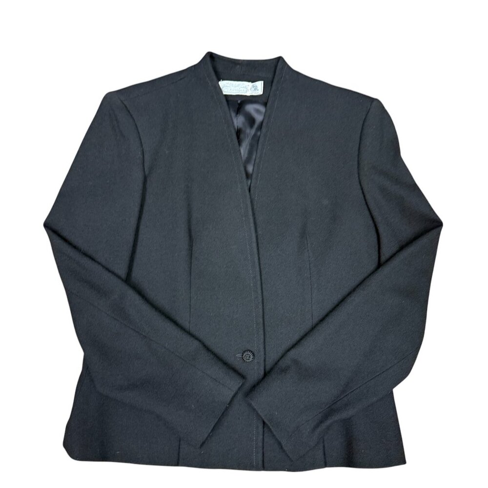VINTAGE Women's VILLAGER Black V-Neck Lined‎ Pure Wool Blazer- Size 12